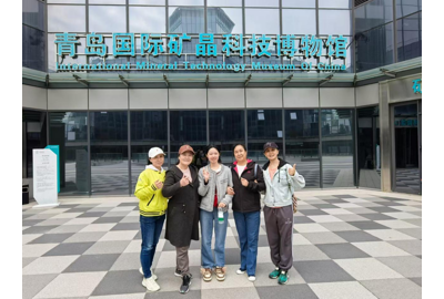 矿晶馆里的镜头探宝之旅——青岛经济职业学校老年教育课